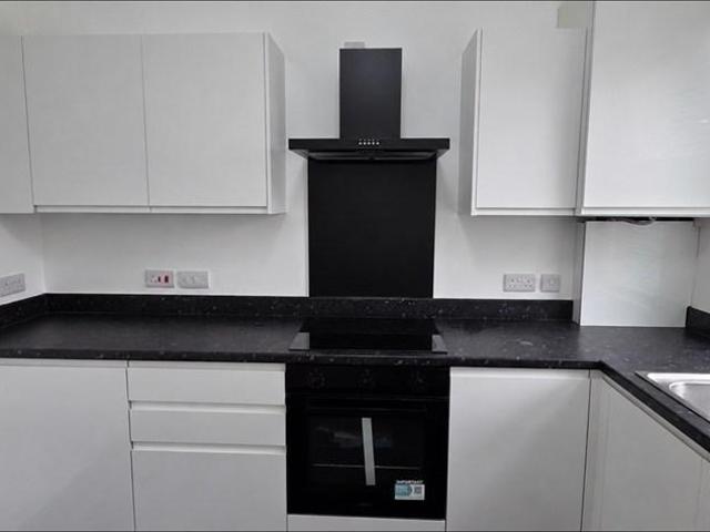 Apartment for rent in Old Trafford, Trafford Park