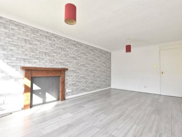 House for rent in Broadfield, Crawley
