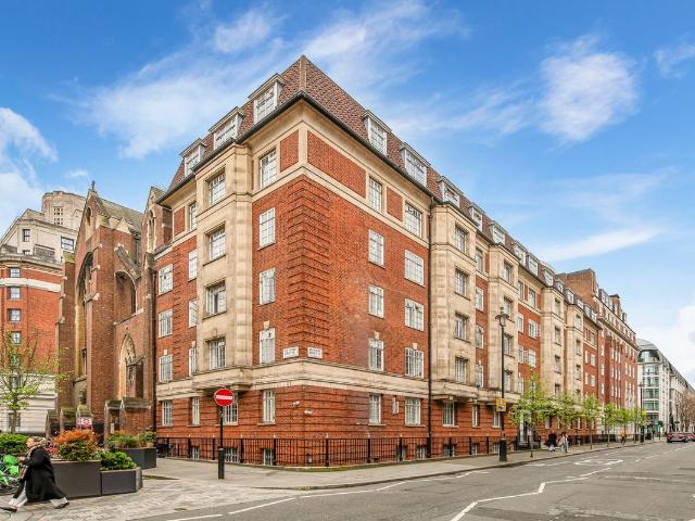 Apartment for rent in Marylebone, Greater London