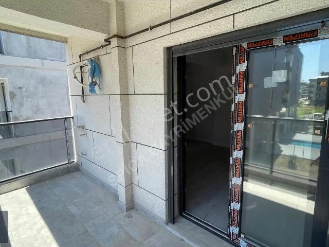 Seyrek, Menemen içerisinde kiralık mülk