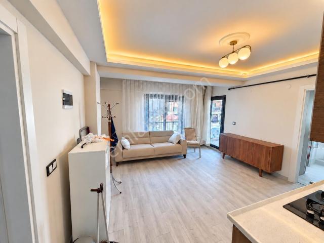 Seyrek, Menemen içerisinde kiralık mülk