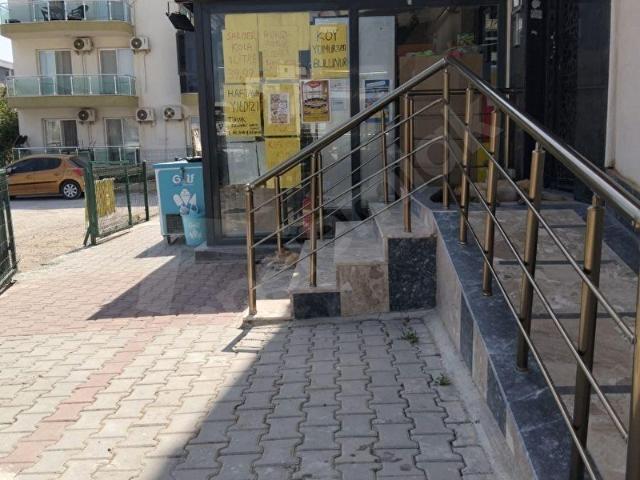Menemen, İzmir içerisinde satılık Dükkan