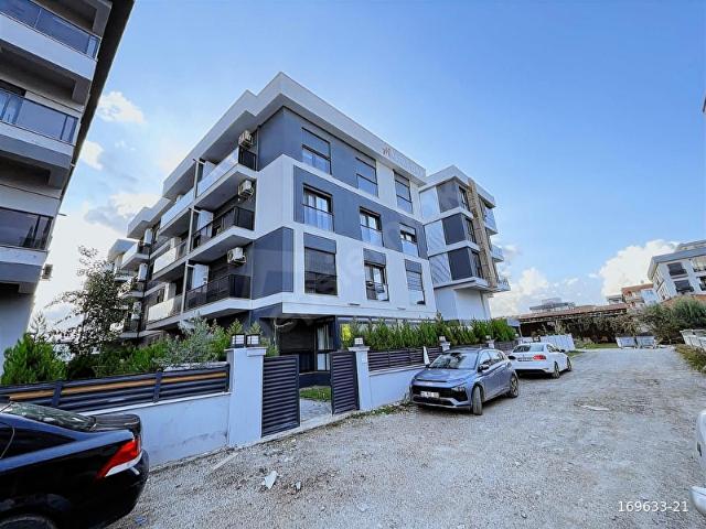 Menemen, İzmir içerisinde satılık mülk