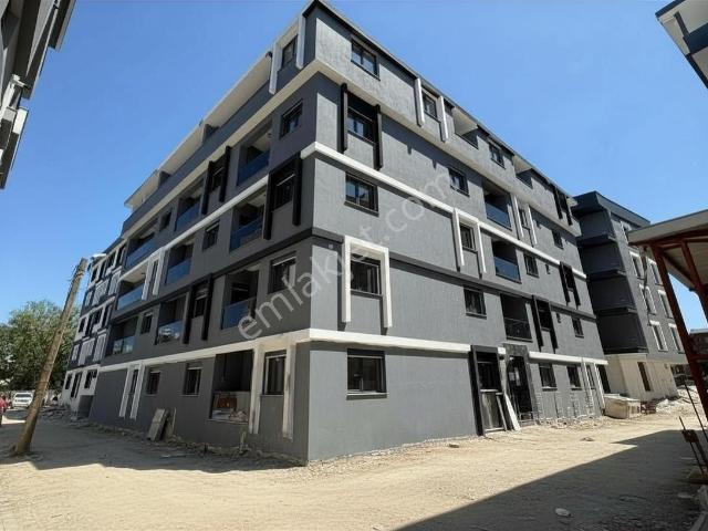 Menemen, İzmir içerisinde satılık mülk