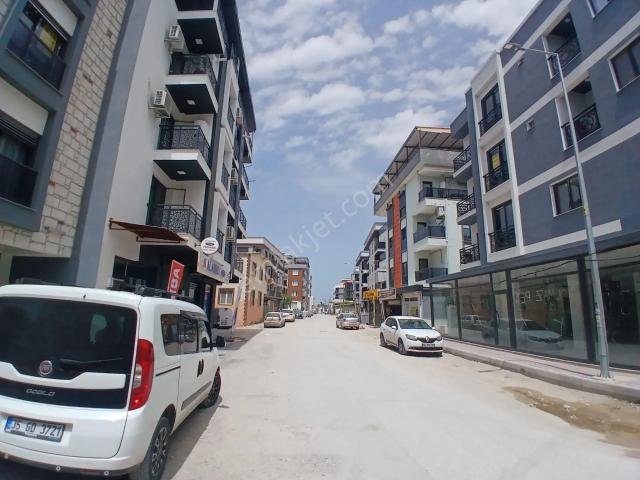 Seyrek, Menemen içerisinde kiralık mülk