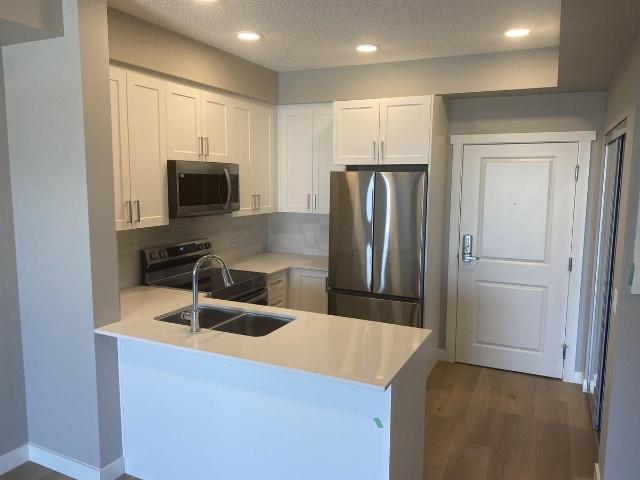 Apartment for rent in Wedgewood, Alberta