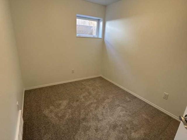 Apartment for rent in Wedgewood, Alberta