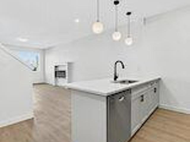 Apartment for rent in Wedgewood, Alberta