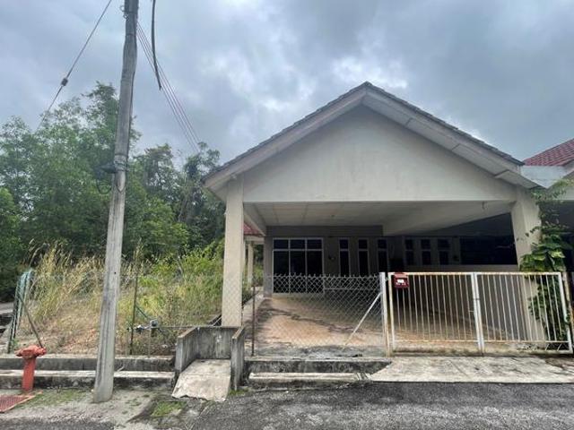 Terraced House for sale in Kuantan