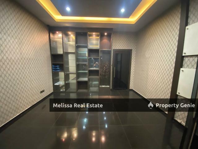 Shop Office for sale in Balok Darat, Sungai Karang