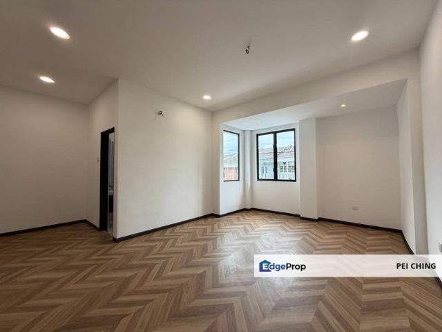 House for sale in Kajang, Langat
