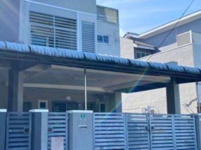 House for sale in Perak, Perak Tengah