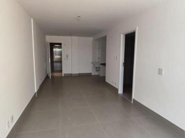 Apartamento venda em Região Geográfica Imediata do Distrito Federal, Região Integrada de Desenvolvimento do Distrito Federal e Entorno
