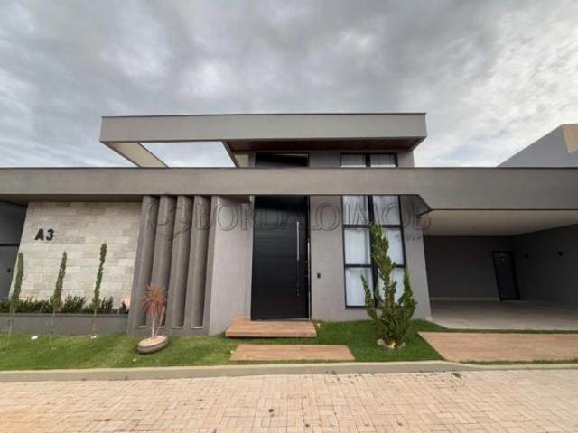 Casa venda em Região Geográfica Imediata do Distrito Federal, Região Integrada de Desenvolvimento do Distrito Federal e Entorno