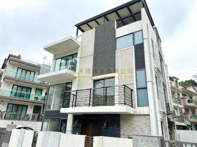 位於 香港, 提供 出租 的 村屋
