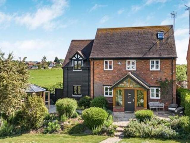 House for sale in Aylesbury, Buckinghamshire