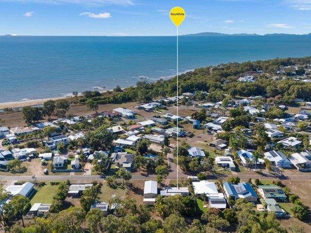 House for sale in Balgal Beach, Queensland