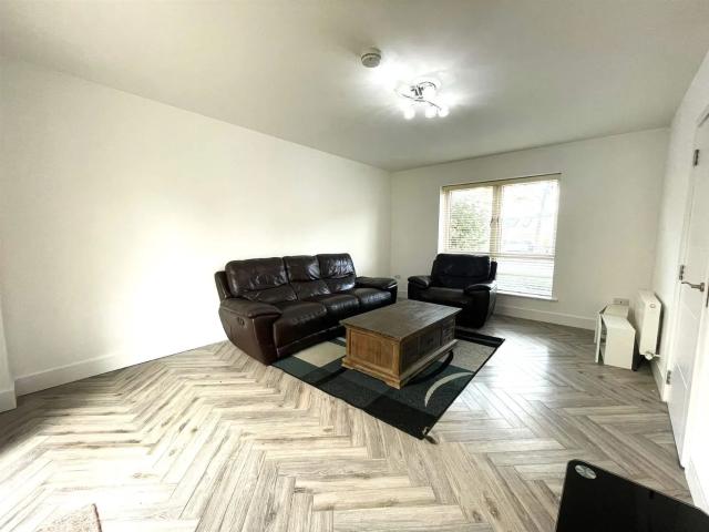 House to rent in Shackleton Park, Lucan