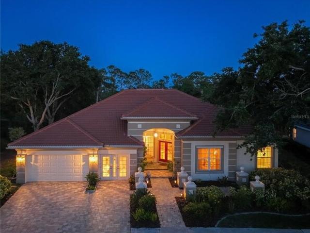 House for sale in Osprey
