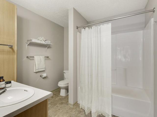 Apartment for rent in Hennepin, Minnesota