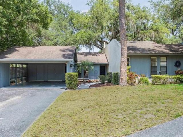 Condo for sale in Lakeland