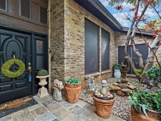 House for sale in Arlington, Texas
