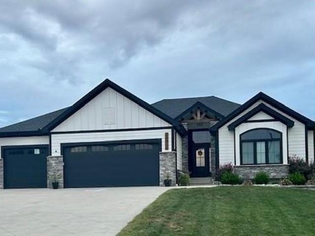 House for sale in Peculiar, Missouri