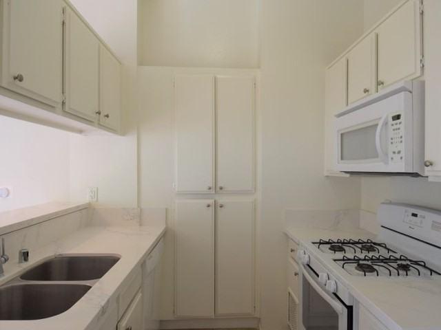 Apartment for rent in Sylmar Neighborhood Council District, Canoga Park