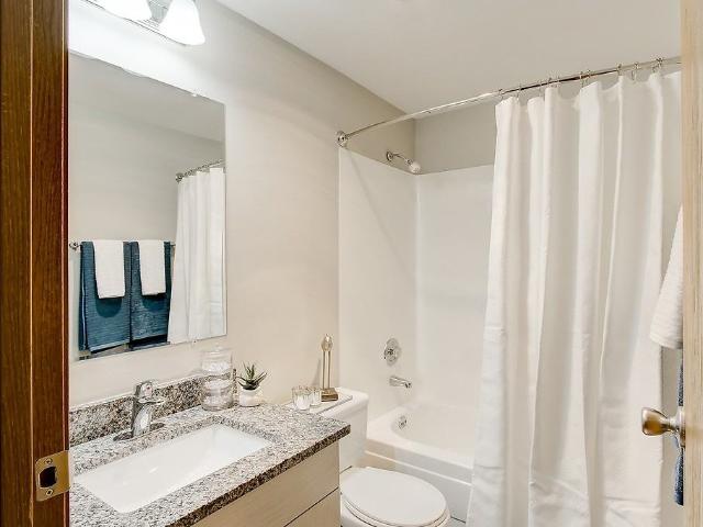 Apartment for rent in Willows & Rose Hill, Redmond