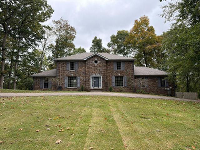 House for sale in Shady Bluff, Clarksville