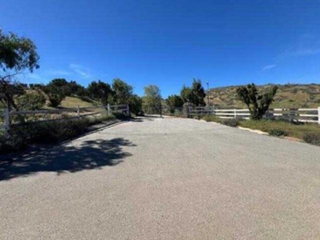 House for sale in Canyon Country, California