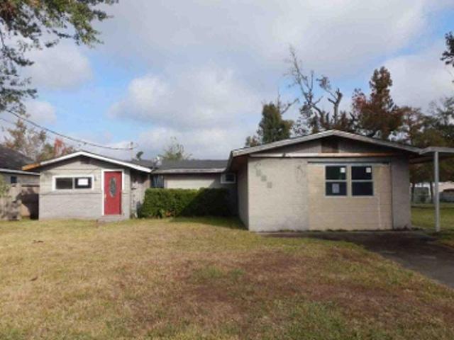 House for sale in Westlake, Louisiana