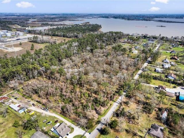 Land for sale in Channelview, Texas