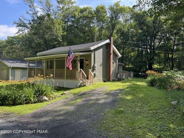 House for sale in Newfoundland, Pennsylvania