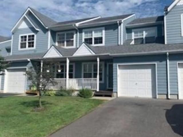 Condo for sale in Central Islip Condo for sale in Central Islip