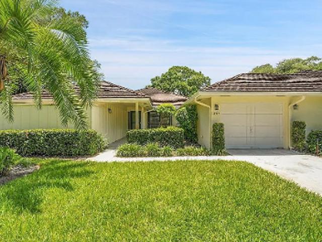 Townhouse for sale in North Palm Beach, Florida