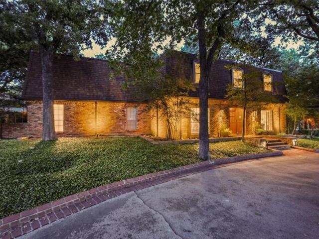 House for sale in Arlington, Texas