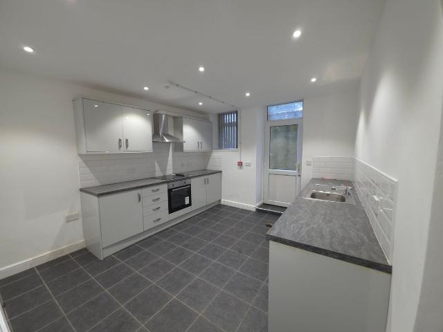 Apartment for rent in Allerton, West Yorkshire