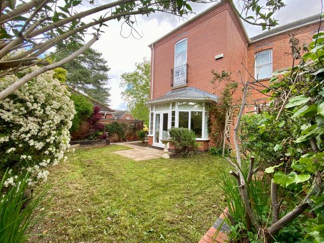 Apartment for rent in Upper Saxondale, Rushcliffe