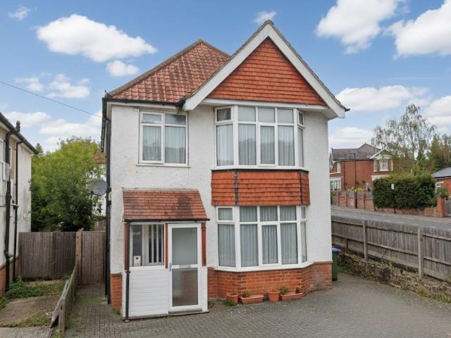 Apartment for rent in Portswood, City Of Southampton