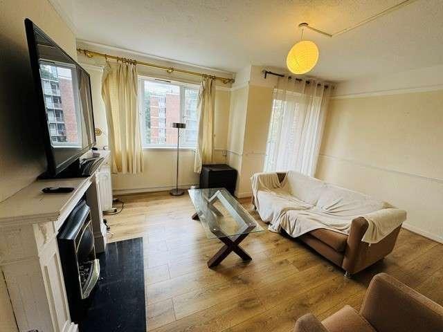 Apartment for rent in Shepherd Market Estate, Greater London