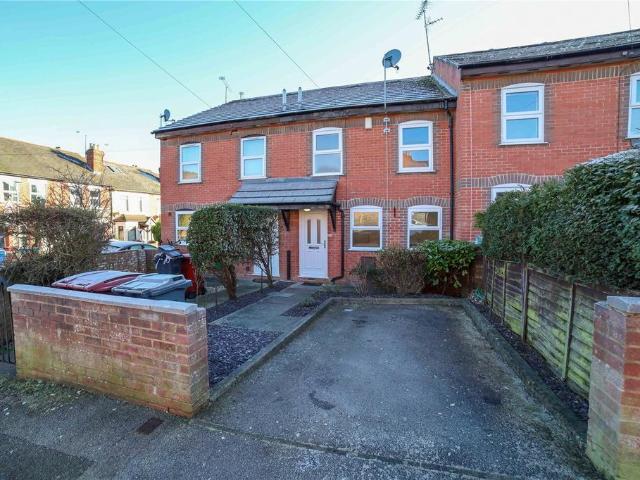 House for rent in Dee Park, Reading