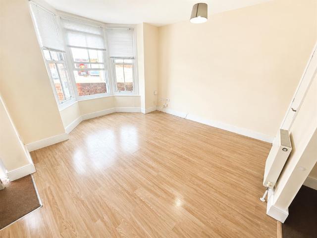 House for rent in Clayhall, Middlecroft