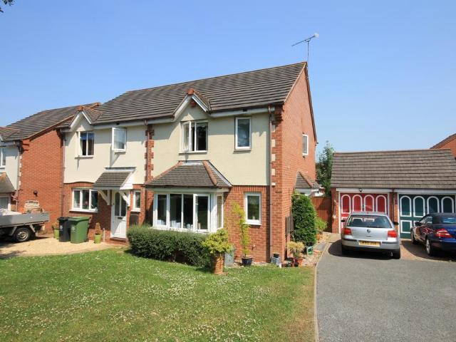 House for rent in Warndon, Worcestershire