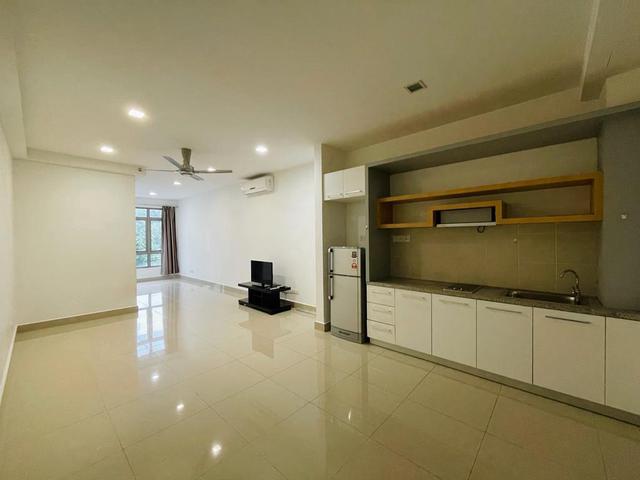 Serviced Residence for sale in Tanjong Sepat, Selangor