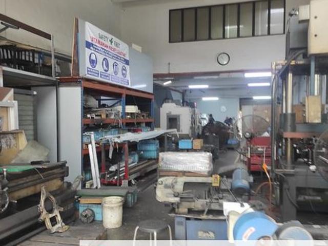 Warehouse for sale in Petaling, Alam Impian