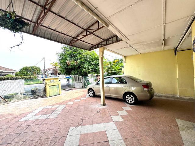 Terraced House for sale