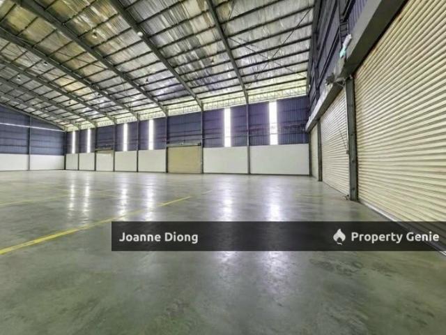 Warehouse for rent in Seksyen 15, Shah Alam