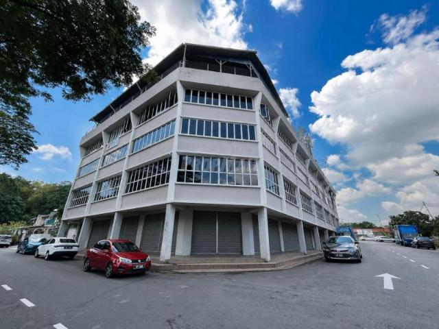 Shop Office for sale in Petaling, Alam Impian