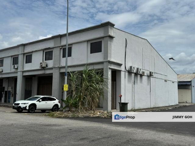 Warehouse for rent in Petaling, Alam Impian